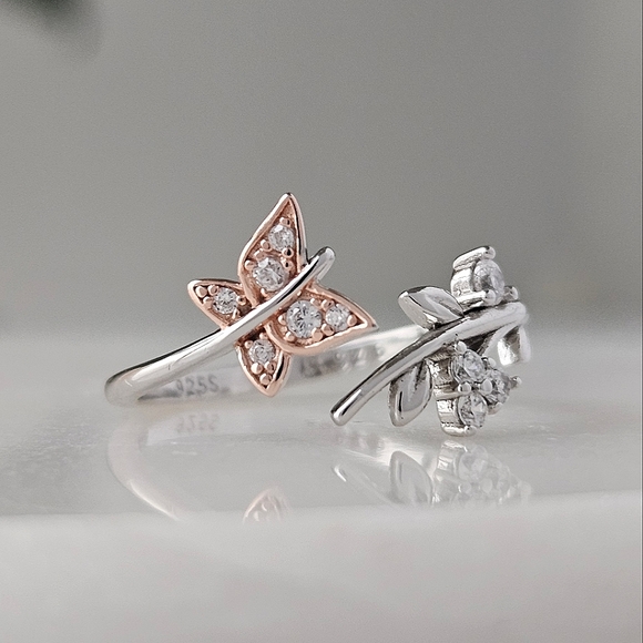 Butterfly Ring, 925 Sterling Silver Charmed Aroma Wanderlust Ring Collection - Picture 2 of 5